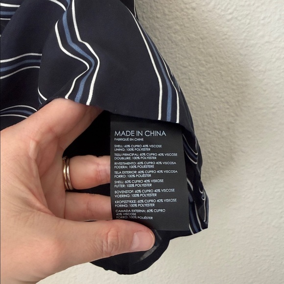 Club Monaco Navy And White Sleeveless Halter Top - Picture 6 of 8